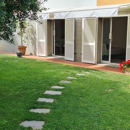 Апартаменти In Giardino Da Tommaso Ліворно Екстер'єр фото